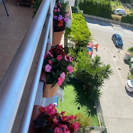 Apartment 505 - With Sea View